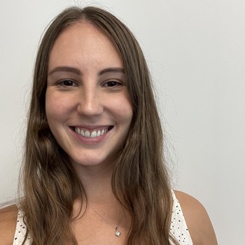 Andrea Mowers Headshot